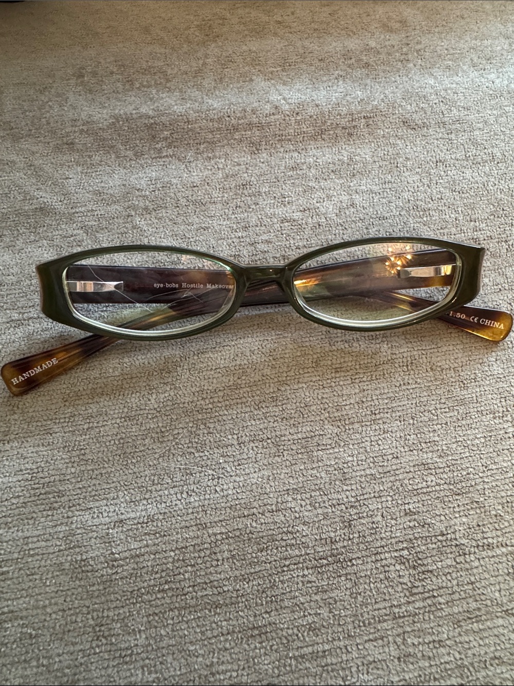 NIP Eyebobs Fabulous Readers With Case, 1.5